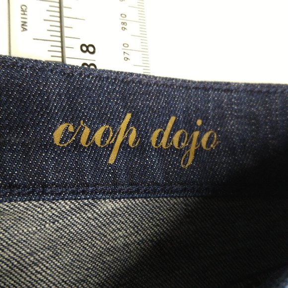 7 For All Mankind Crop Dojo Wide Leg Flare Jeans Women's 26 Stretch Seven B562 - Picture 4 of 8